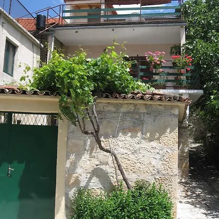 Apartment Darinka *