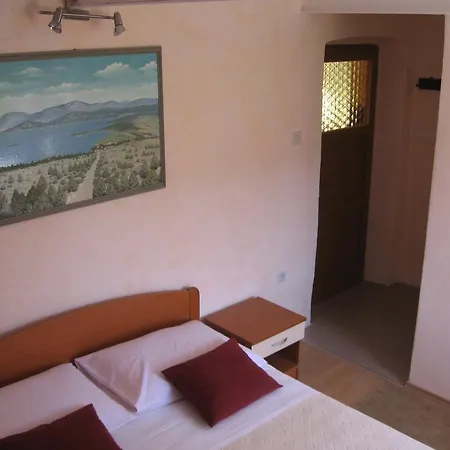 Darinka Apartmán *