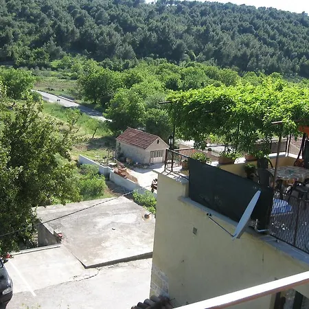 Darinka Apartment