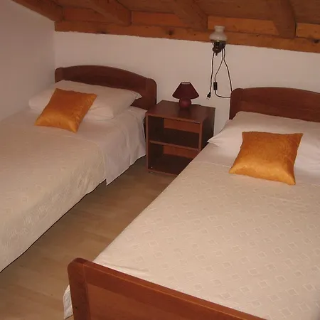 Darinka Apartment