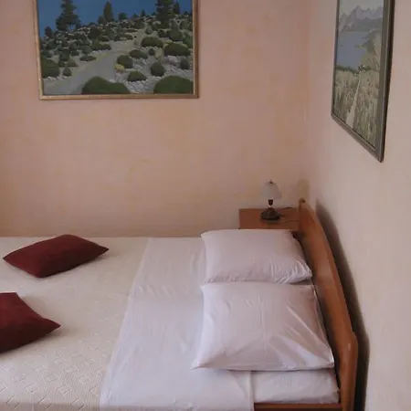 Apartment Darinka Skradin